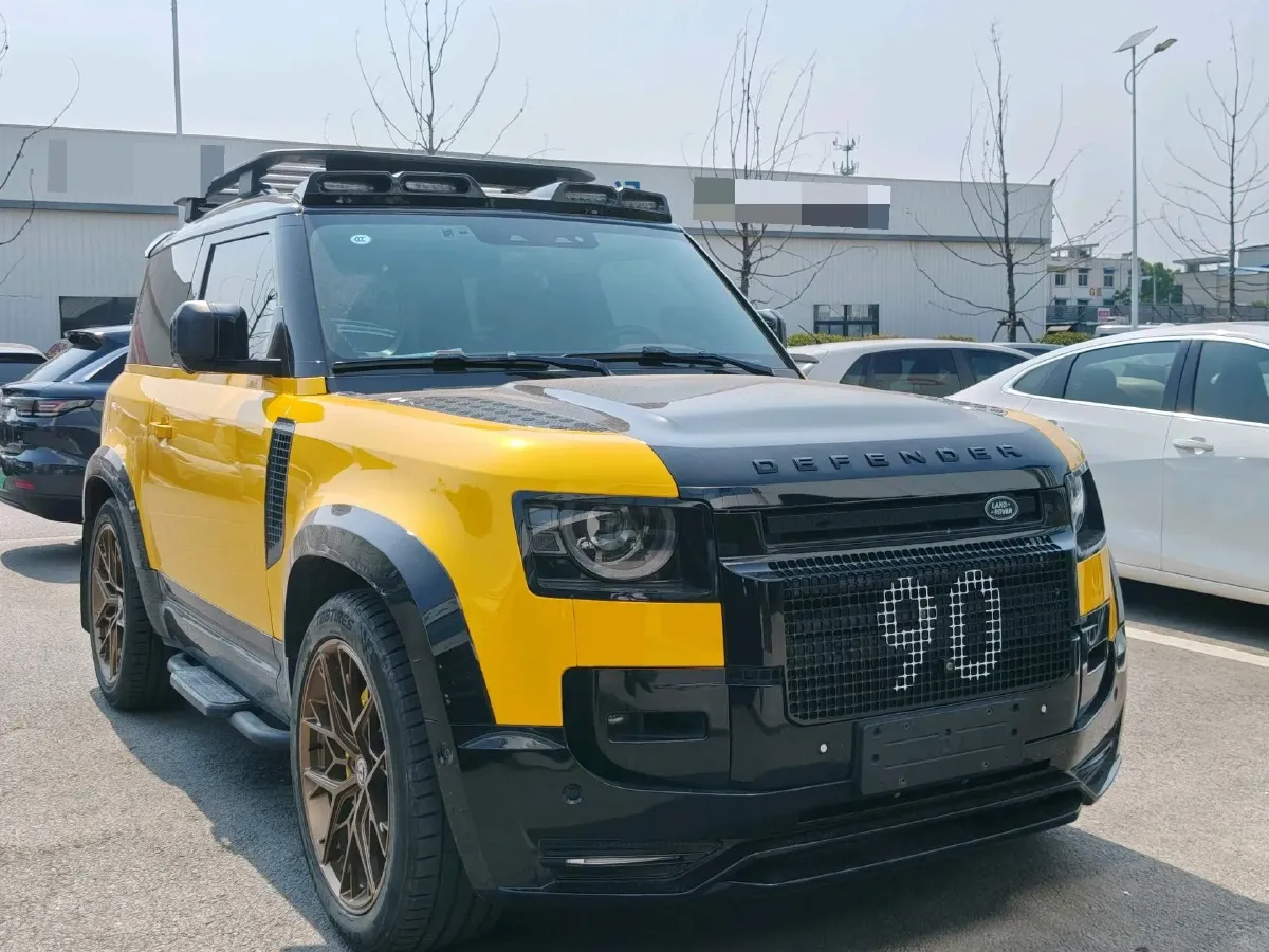 2023 Land Rover Defender 3.0T 400HP L6 8AT,autocango,china used car exporter,china ev exporter,chinese used car exporter,chinese used ev exporter