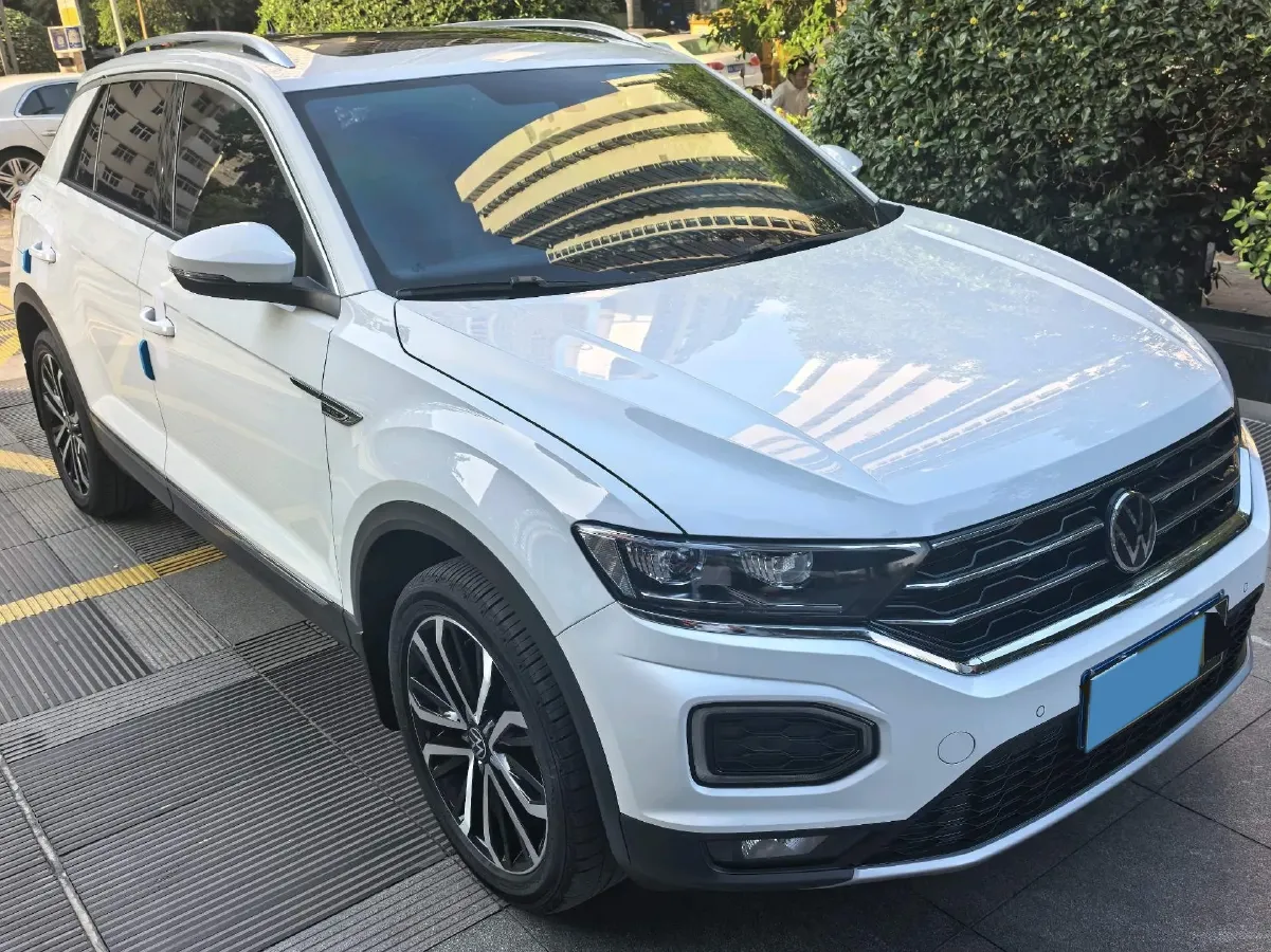 2021 Volkswagen T-Roc 1.4T 150HP L4 7DCT,autocango,china used car exporter,china ev exporter,chinese used car exporter,chinese used ev exporter