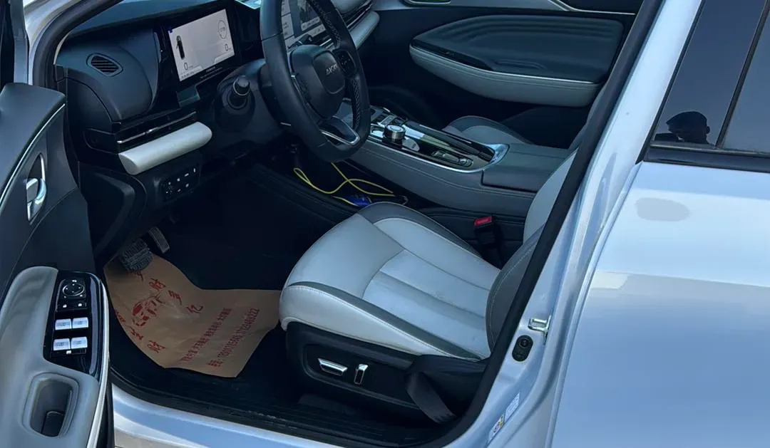 2022 ChangAn Oshan Z6 1.5T 170HP L4 6TCT PHEV 28.4KWH,autocango,china used car exporter,china ev exporter,chinese used car exporter,chinese used ev exporter