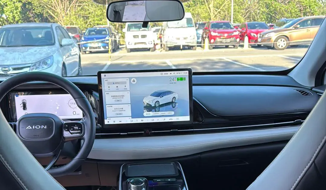 2022 ChangAn Oshan Z6 1.5T 170HP L4 6TCT PHEV 28.4KWH,autocango,china used car exporter,china ev exporter,chinese used car exporter,chinese used ev exporter