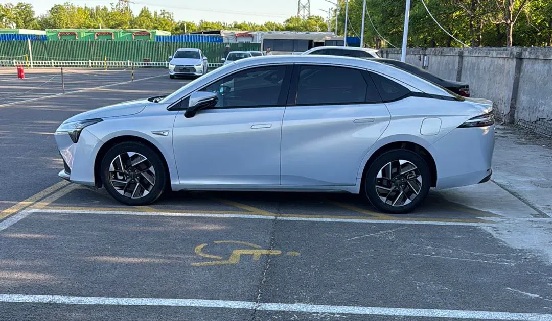 2022 ChangAn Oshan Z6 1.5T 170HP L4 6TCT PHEV 28.4KWH,autocango,china used car exporter,china ev exporter,chinese used car exporter,chinese used ev exporter