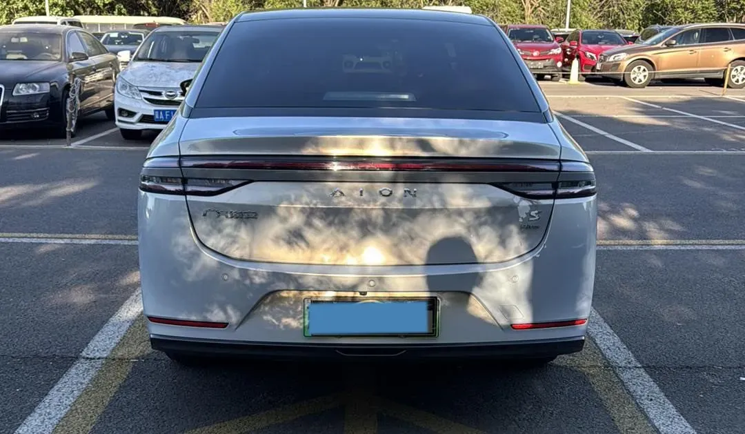 2022 ChangAn Oshan Z6 1.5T 170HP L4 6TCT PHEV 28.4KWH,autocango,china used car exporter,china ev exporter,chinese used car exporter,chinese used ev exporter