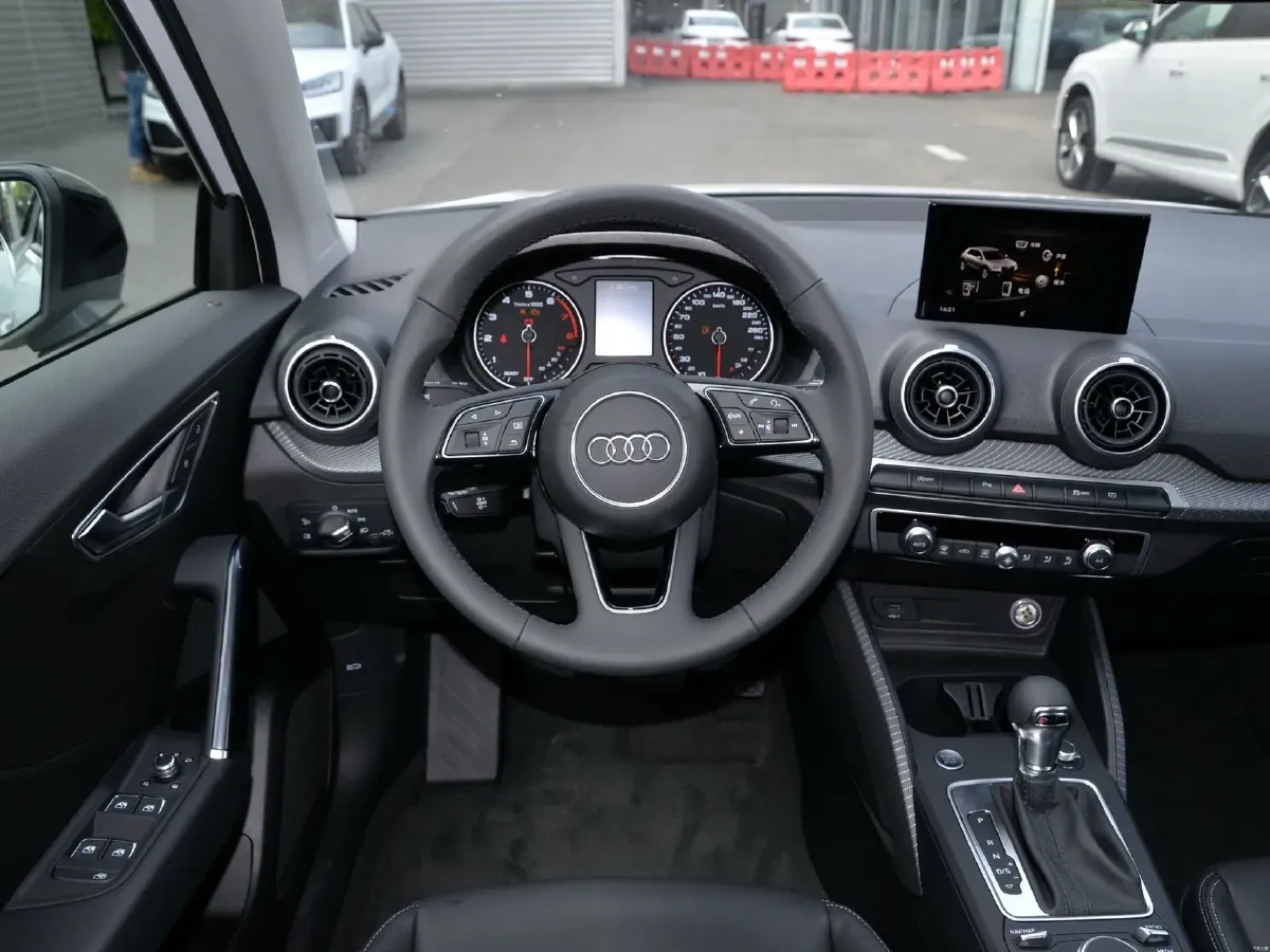 2021 Audi Q2L 1.4T 150HP L4 7DCT,autocango,china used car exporter,china ev exporter,chinese used car exporter,chinese used ev exporter