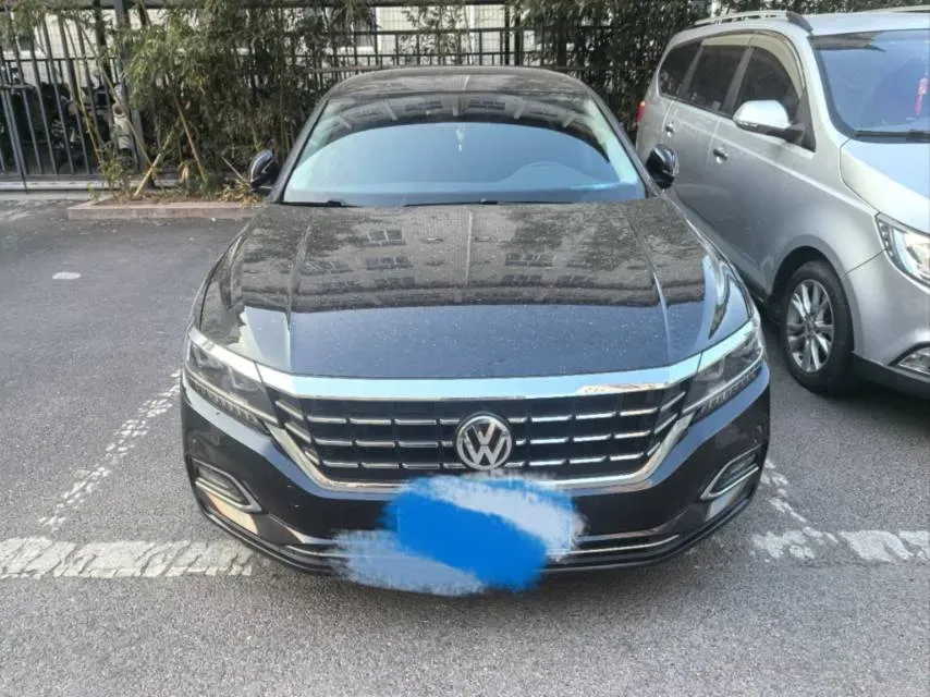 2020 Volkswagen Passat 2.0T 186HP L4 7DCT,autocango,china used car exporter,china ev exporter,chinese used car exporter,chinese used ev exporter