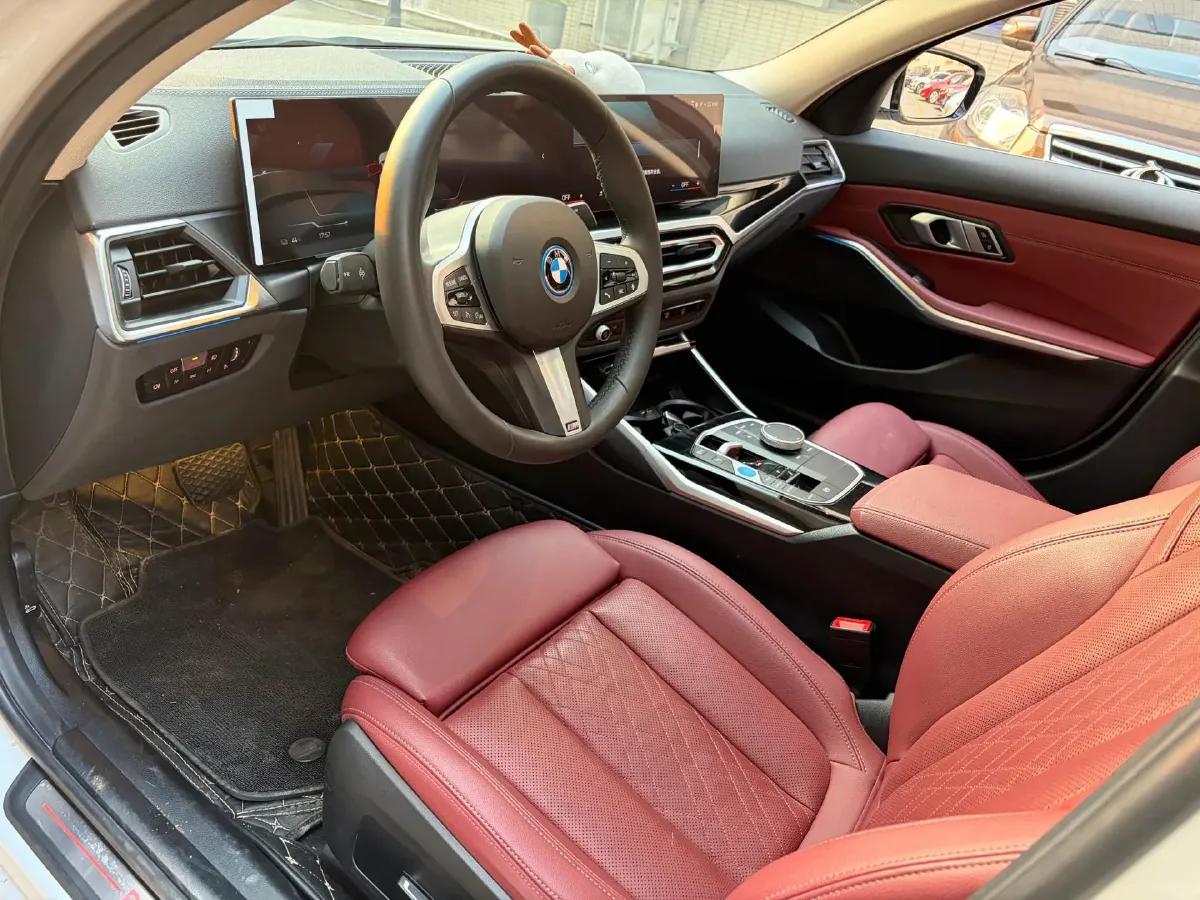 2024 BMW i3 BEV 70KWH,autocango,china used car exporter,china ev exporter,chinese used car exporter,chinese used ev exporter