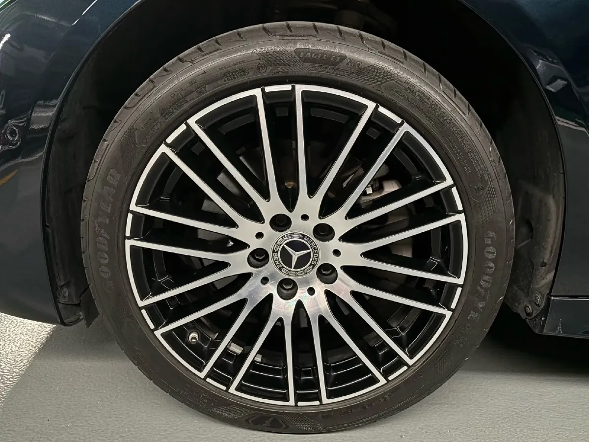 2022 Mercedes-Benz C Class 1.5T 204HP L4 9AT,autocango,china used car exporter,china ev exporter,chinese used car exporter,chinese used ev exporter