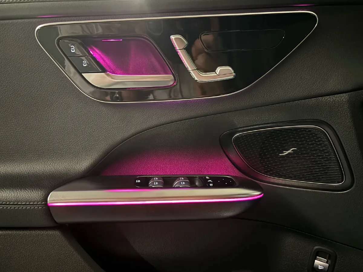 2022 Mercedes-Benz C Class 1.5T 204HP L4 9AT,autocango,china used car exporter,china ev exporter,chinese used car exporter,chinese used ev exporter