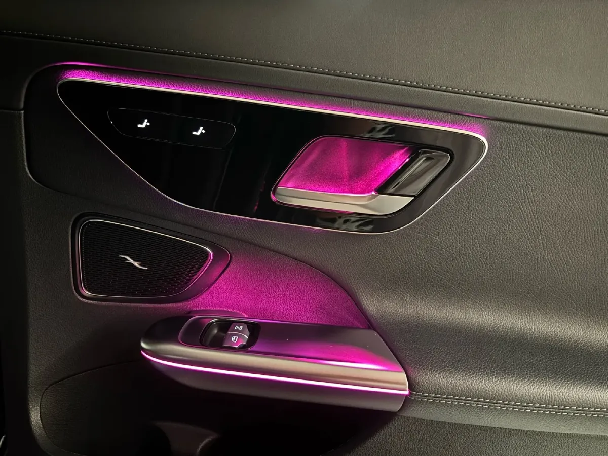 2022 Mercedes-Benz C Class 1.5T 204HP L4 9AT,autocango,china used car exporter,china ev exporter,chinese used car exporter,chinese used ev exporter