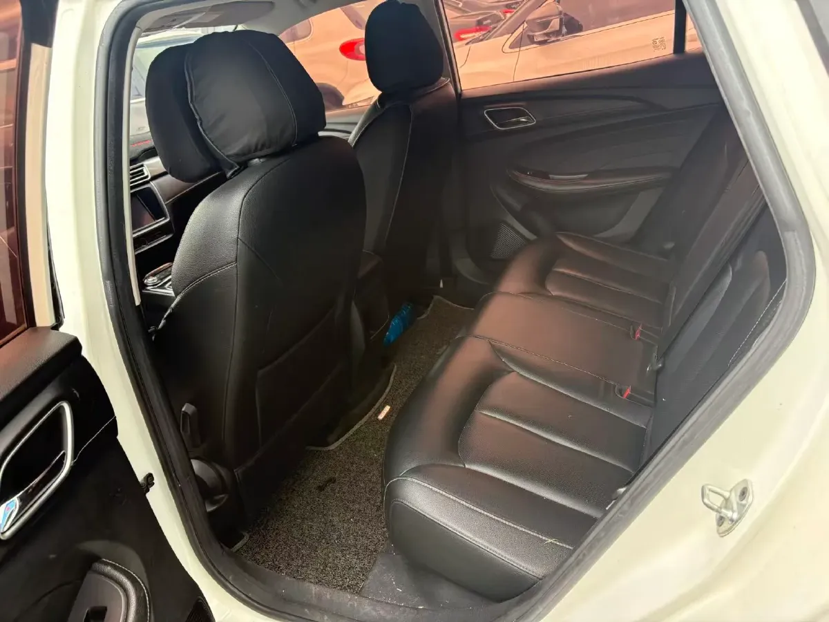 2018 Roewe Ei5 BEV 35KWH,autocango,china used car exporter,china ev exporter,chinese used car exporter,chinese used ev exporter