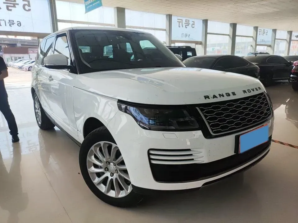 2018 Land Rover Range Rover Evoque 2.0T 241HP L4 9AT,autocango,china used car exporter,china ev exporter,chinese used car exporter,chinese used ev exporter