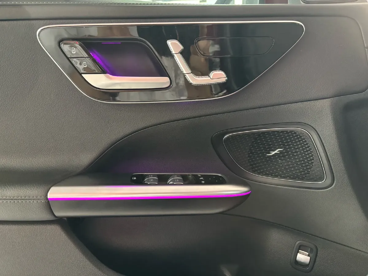 2023 Mercedes-Benz C Class 1.5T 204HP L4 9AT,autocango,china used car exporter,china ev exporter,chinese used car exporter,chinese used ev exporter