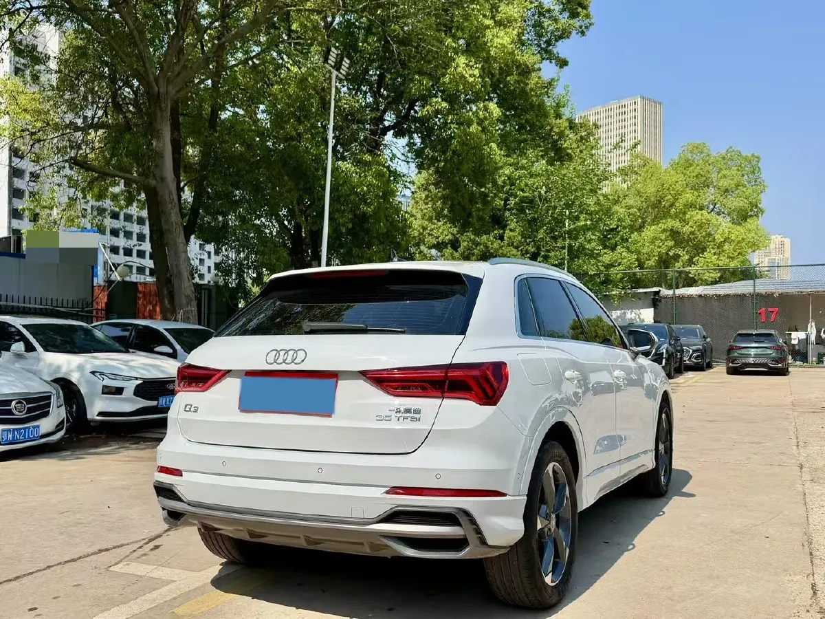 2022 Audi Q3 1.4T 150HP L4 7DCT,autocango,china used car exporter,china ev exporter,chinese used car exporter,chinese used ev exporter