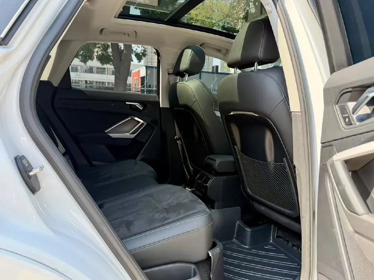 2022 Audi Q3 1.4T 150HP L4 7DCT,autocango,china used car exporter,china ev exporter,chinese used car exporter,chinese used ev exporter