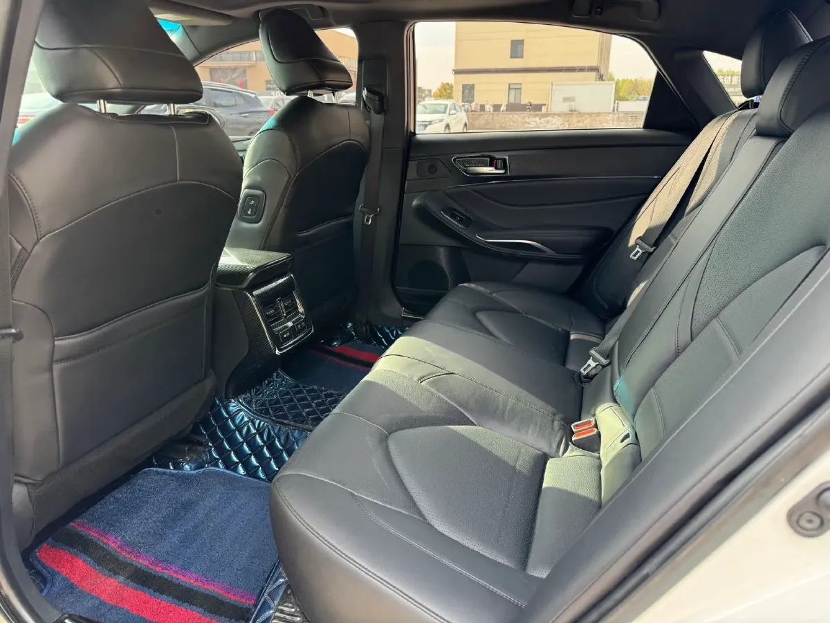 2019 Toyota Avalon 2.0L 178HP L4 CVT,autocango,china used car exporter,china ev exporter,chinese used car exporter,chinese used ev exporter