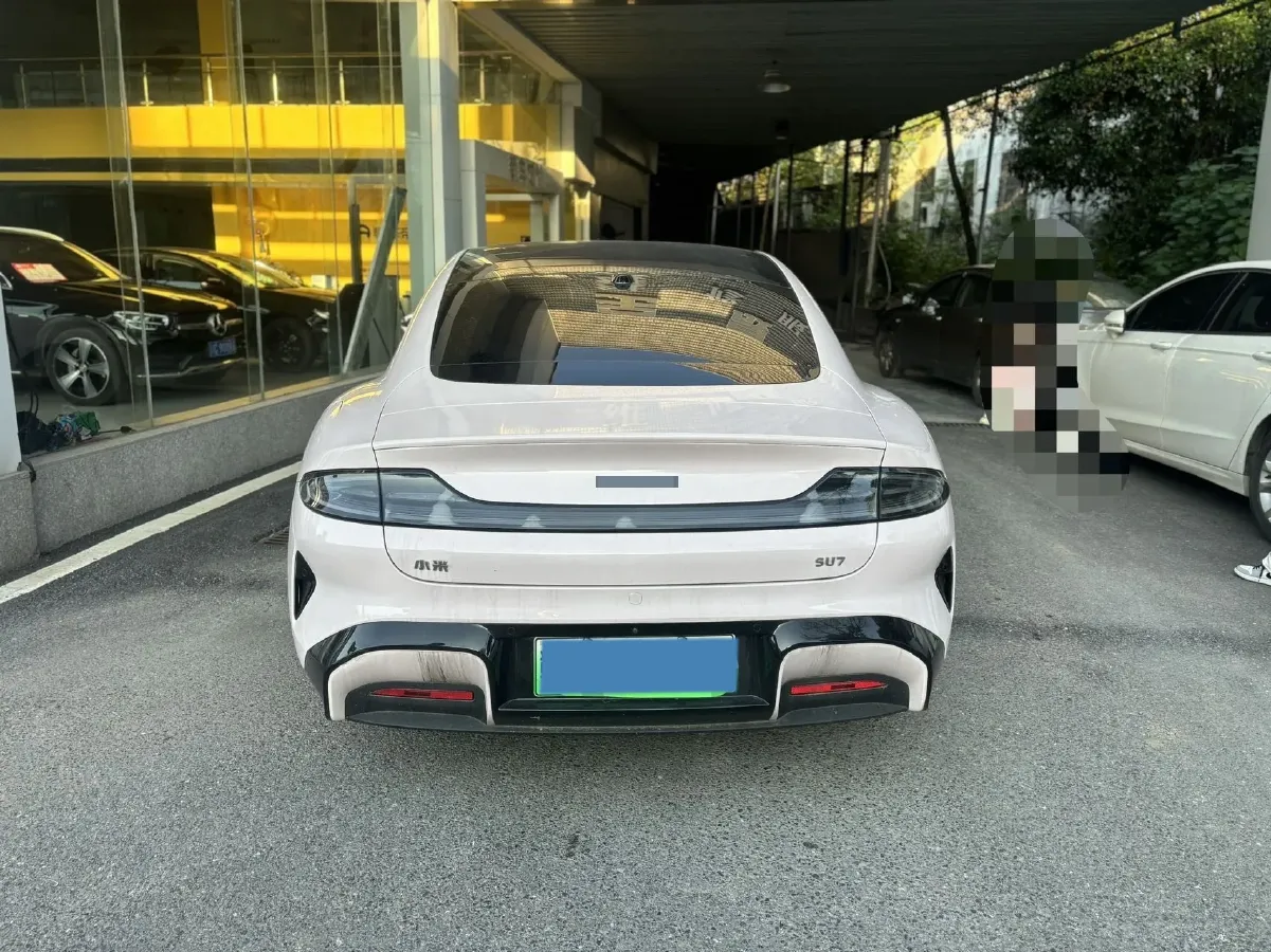 2024 MI SU7 BEV 73.6KWH,autocango,china used car exporter,china ev exporter,chinese used car exporter,chinese used ev exporter