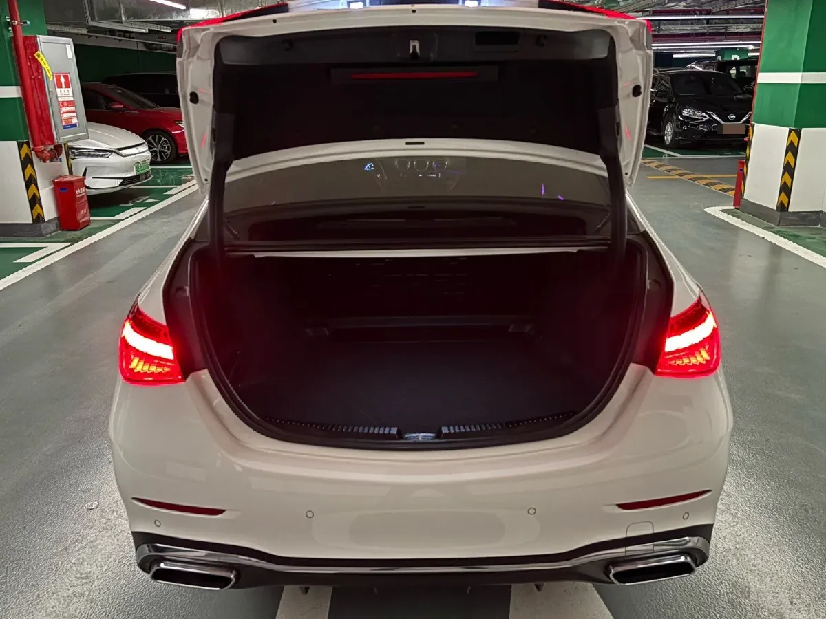 2023 Mercedes-Benz C Class 1.5T 204HP L4 9AT,autocango,china used car exporter,china ev exporter,chinese used car exporter,chinese used ev exporter