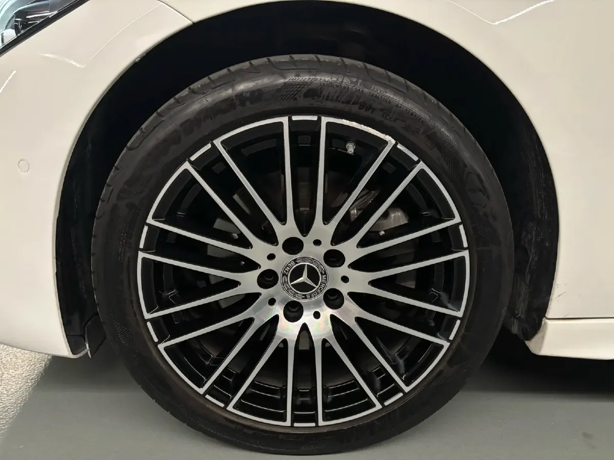 2023 Mercedes-Benz C Class 1.5T 204HP L4 9AT,autocango,china used car exporter,china ev exporter,chinese used car exporter,chinese used ev exporter