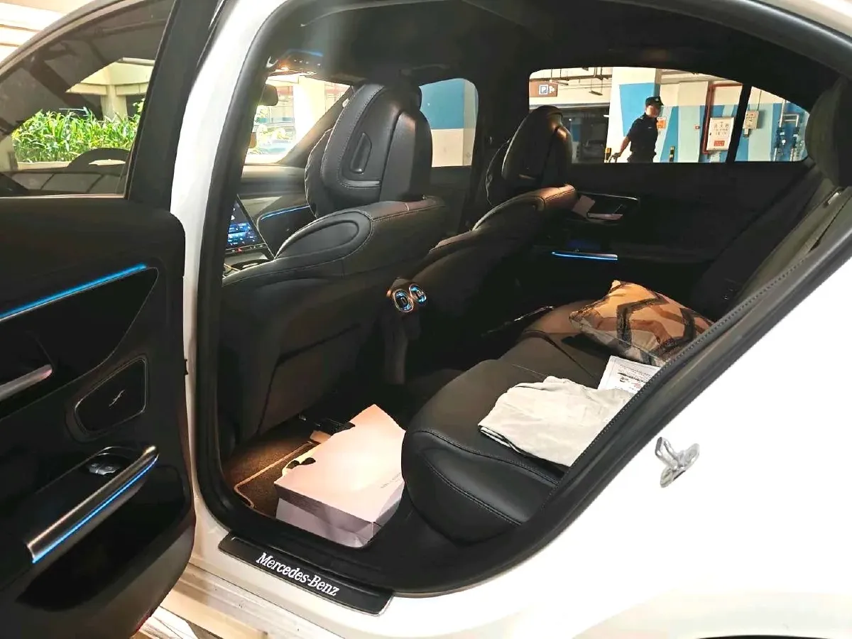 2024 Mercedes-Benz C Class 1.5T 204HP L4 9AT,autocango,china used car exporter,china ev exporter,chinese used car exporter,chinese used ev exporter