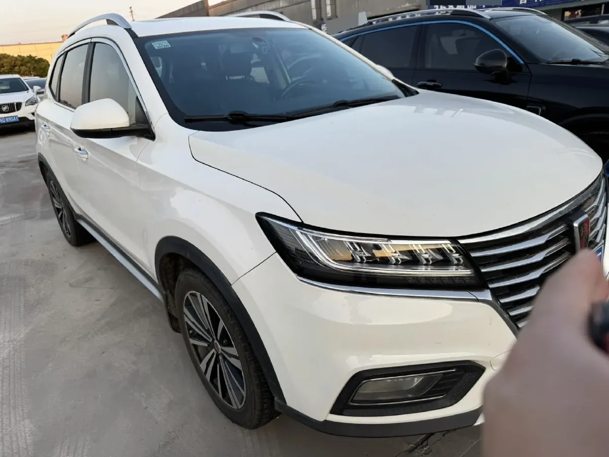 2020 Roewe i6 1.5T 169HP L4 7DCT,autocango,china used car exporter,china ev exporter,chinese used car exporter,chinese used ev exporter