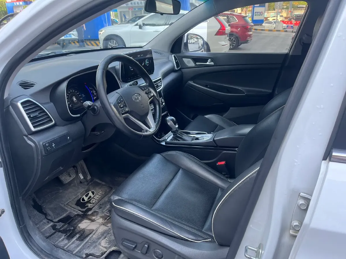 2020 Hyundai Tucson 1.6T 177HP L4 7DCT,autocango,china used car exporter,china ev exporter,chinese used car exporter,chinese used ev exporter