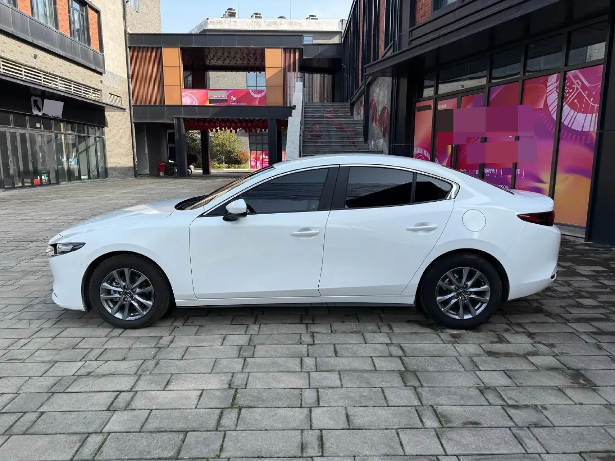 2022 Mazda 3 Axela 2.0L 158HP L4 6AT,autocango,china used car exporter,china ev exporter,chinese used car exporter,chinese used ev exporter