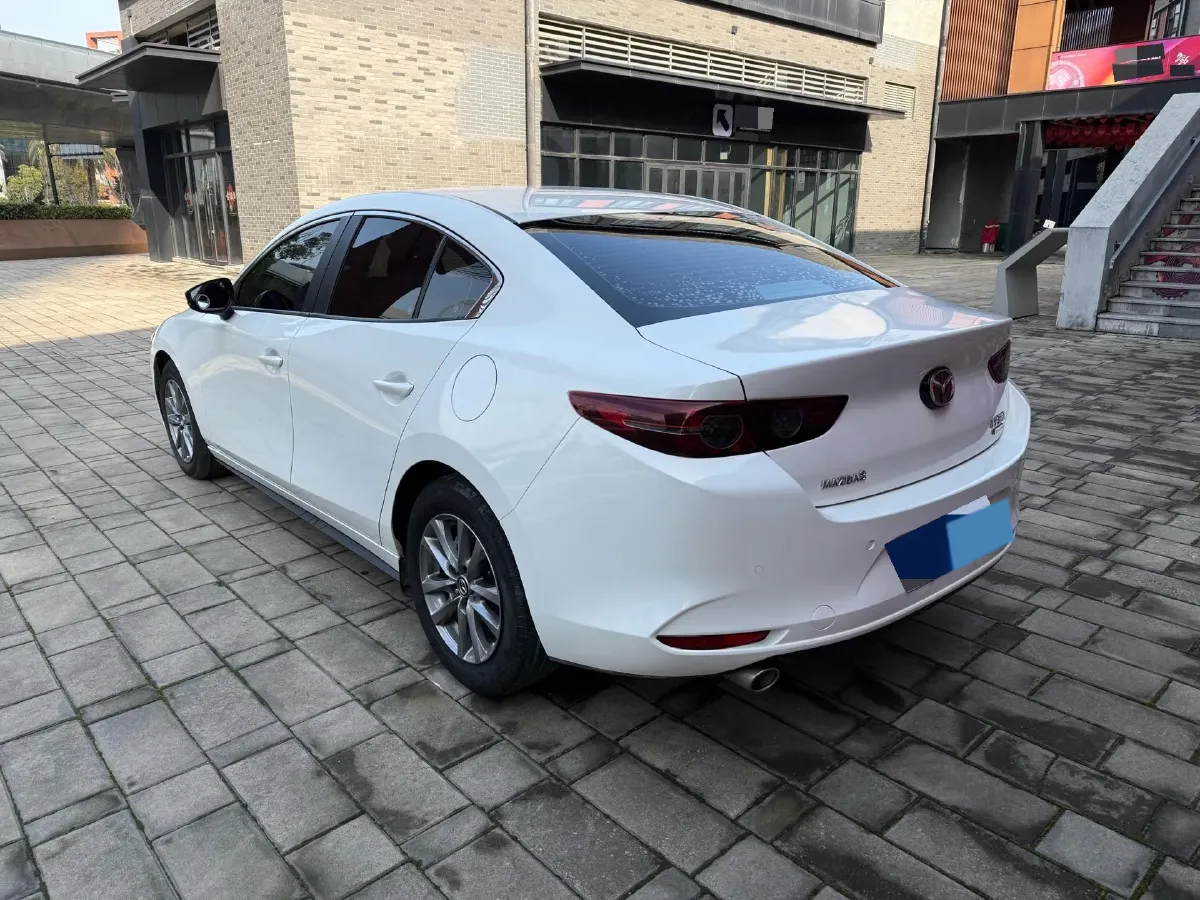 2022 Mazda 3 Axela 2.0L 158HP L4 6AT,autocango,china used car exporter,china ev exporter,chinese used car exporter,chinese used ev exporter
