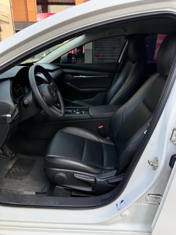 2022 Mazda 3 Axela 2.0L 158HP L4 6AT,autocango,china used car exporter,china ev exporter,chinese used car exporter,chinese used ev exporter