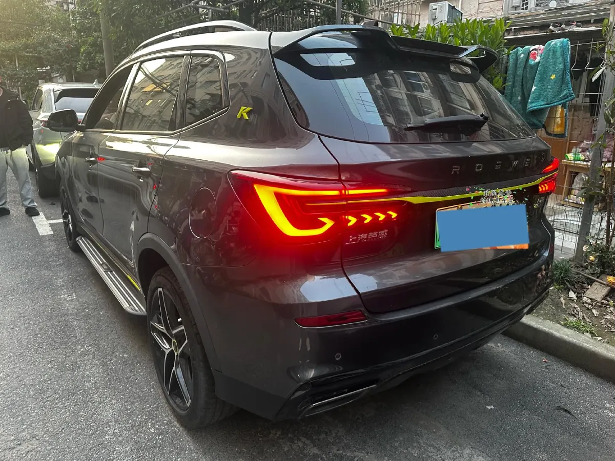 2021 Roewe RX5 1.5T 169HP L4 AMT PHEV 11.1KWH,autocango,china used car exporter,china ev exporter,chinese used car exporter,chinese used ev exporter