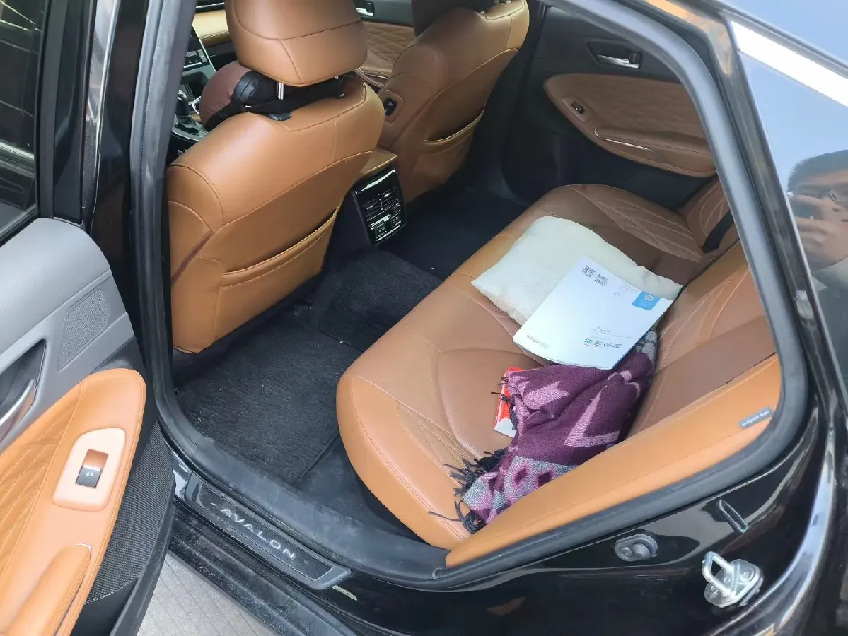 2019 Toyota Avalon 2.5L 178HP L4 E-CVT Hybrid,autocango,china used car exporter,china ev exporter,chinese used car exporter,chinese used ev exporter