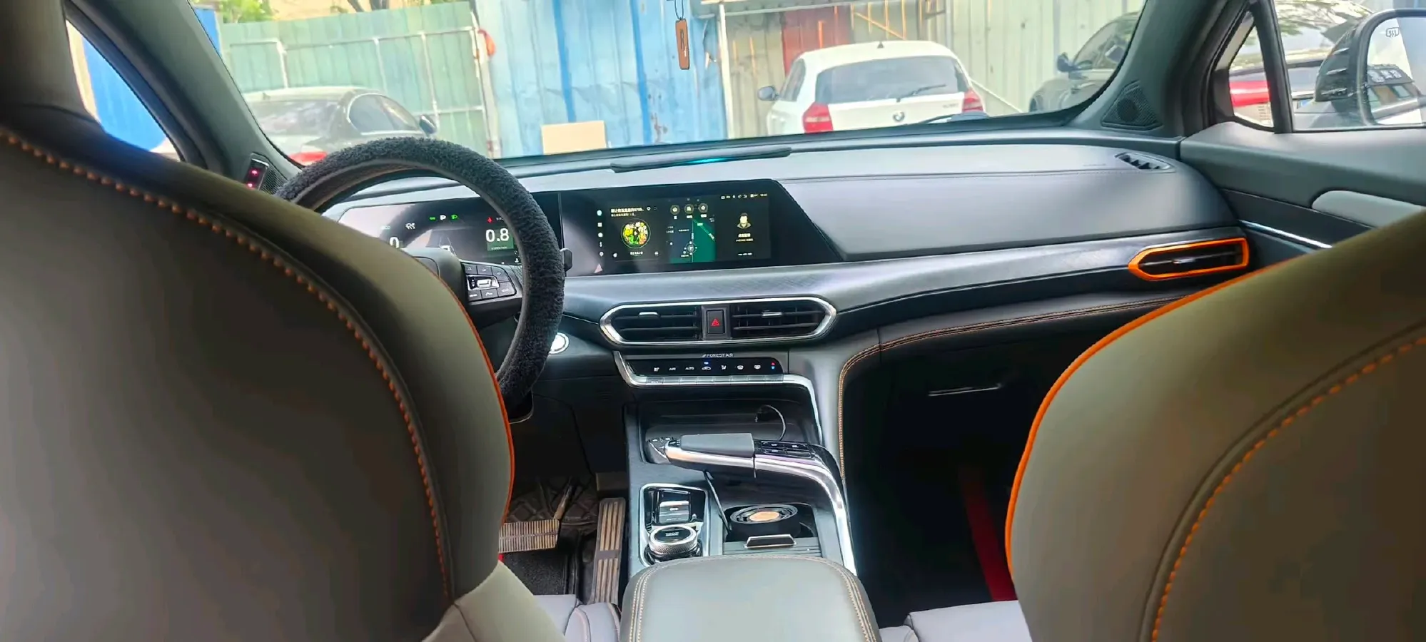 2022 ChangAn UNI-T 1.5T 188HP L4 7DCT,autocango,china used car exporter,china ev exporter,chinese used car exporter,chinese used ev exporter