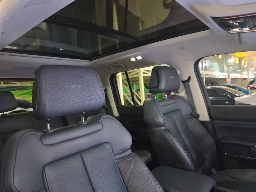 2023 FangChengBao Bao 5 1.5T 194HP L4 E-CVT PHEV 31.8KWH,autocango,china used car exporter,china ev exporter,chinese used car exporter,chinese used ev exporter