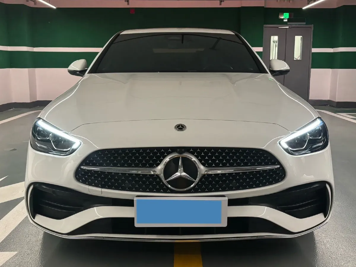 2022 Mercedes-Benz C Class 1.5T 170HP L4 9AT,autocango,china used car exporter,china ev exporter,chinese used car exporter,chinese used ev exporter