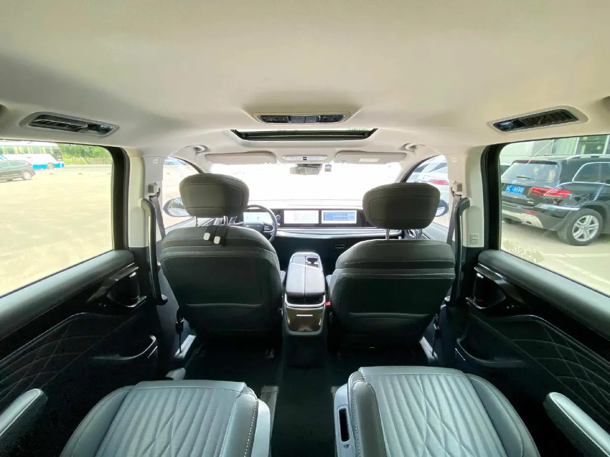 2022 MAXUS G90 2.0T 234HP L4 8AT,autocango,china used car exporter,china ev exporter,chinese used car exporter,chinese used ev exporter