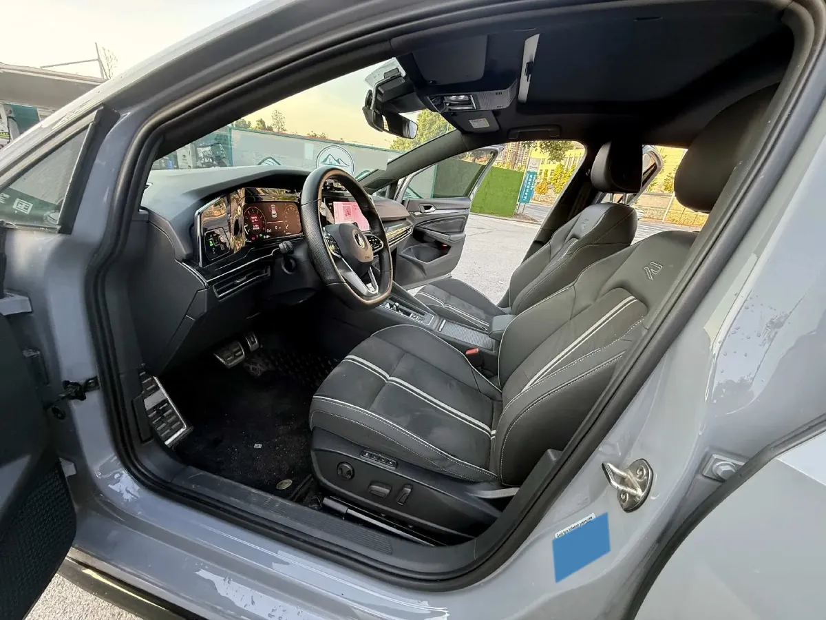 2021 Volkswagen Golf 1.4T 150HP L4 7DCT,autocango,china used car exporter,china ev exporter,chinese used car exporter,chinese used ev exporter