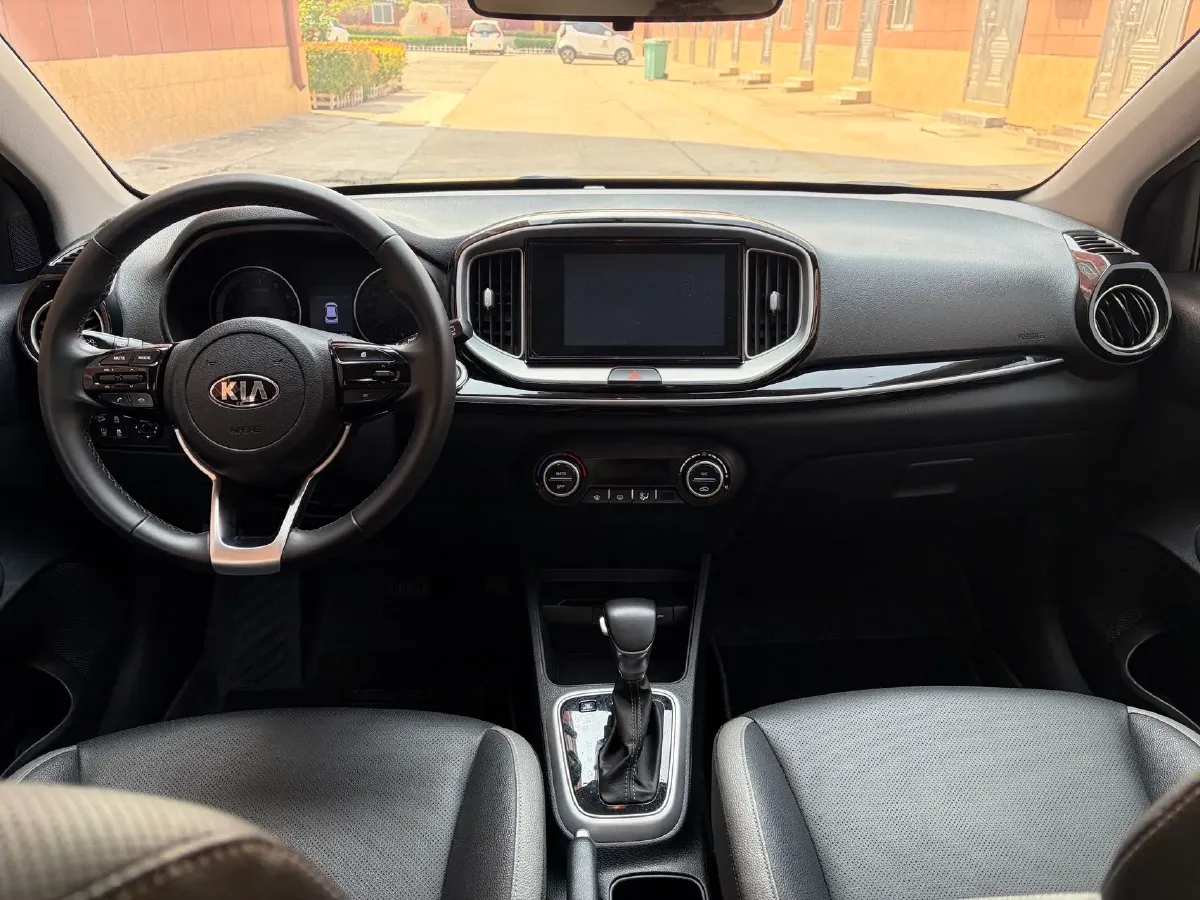2019 Kia KX1 1.4L 100HP L4 6AT,autocango,china used car exporter,china ev exporter,chinese used car exporter,chinese used ev exporter