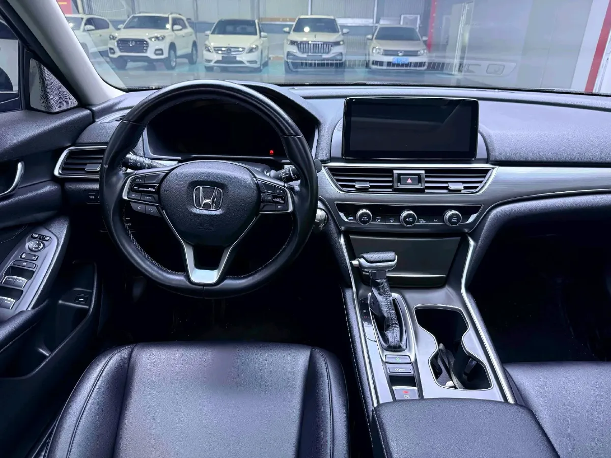 2018 Honda Accord 1.5T 194HP L4 CVT,autocango,china used car exporter,china ev exporter,chinese used car exporter,chinese used ev exporter