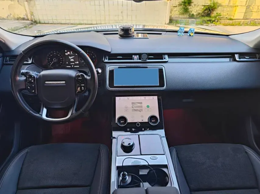 2019 Land Rover Range Rover Velar 2.0T 250HP L4 8AT,autocango,china used car exporter,china ev exporter,chinese used car exporter,chinese used ev exporter