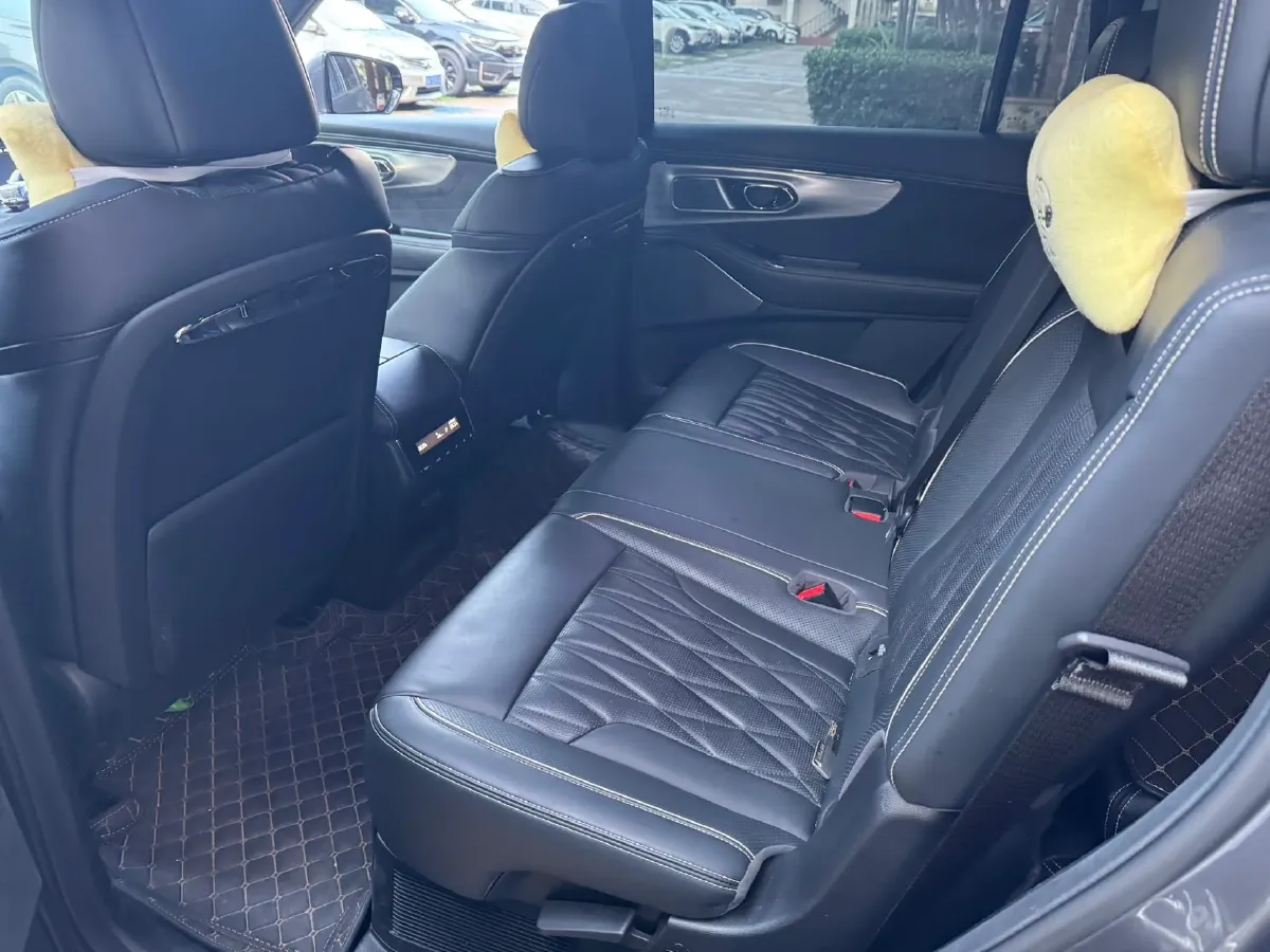 2022 GAC Trumpchi GS8 2.0T 190HP L4 E-CVT Hybrid,autocango,china used car exporter,china ev exporter,chinese used car exporter,chinese used ev exporter