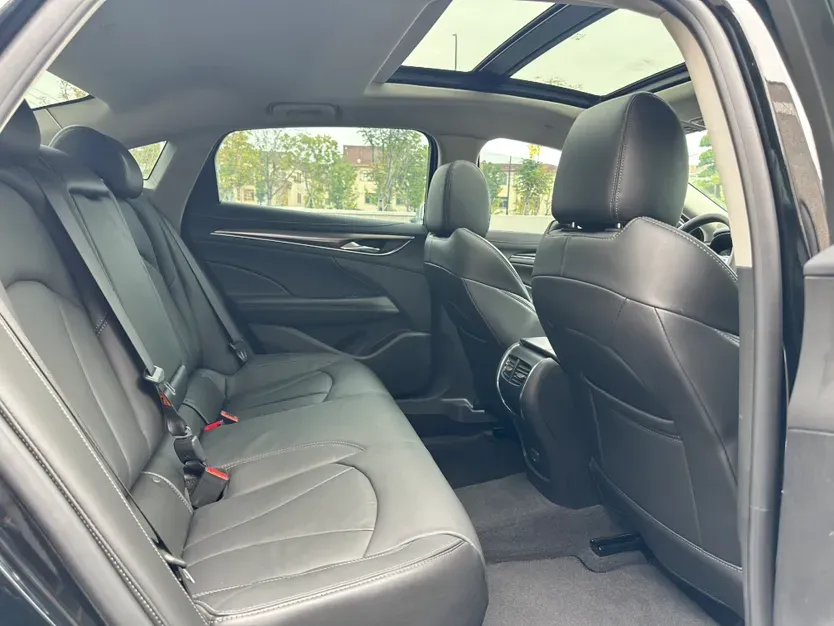 2022 Buick Larcosse 2.0T 237HP L4 9AT,autocango,china used car exporter,china ev exporter,chinese used car exporter,chinese used ev exporter