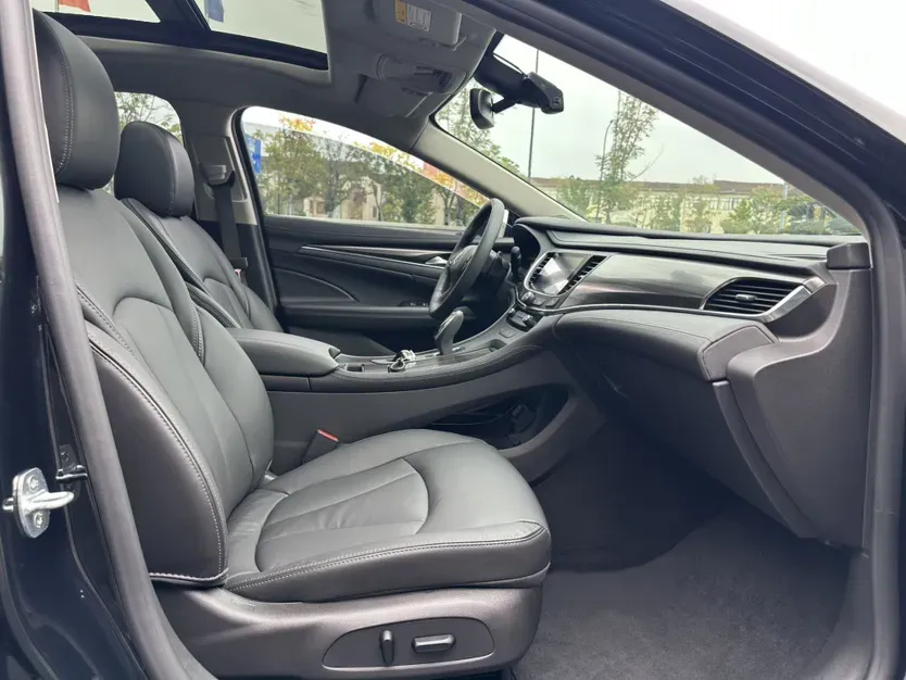 2022 Buick Larcosse 2.0T 237HP L4 9AT,autocango,china used car exporter,china ev exporter,chinese used car exporter,chinese used ev exporter