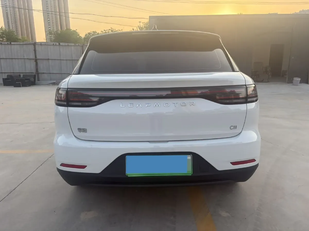 2023 Leapmotor C11 Range Extended 131HP REEV 30.1KWH,autocango,china used car exporter,china ev exporter,chinese used car exporter,chinese used ev exporter