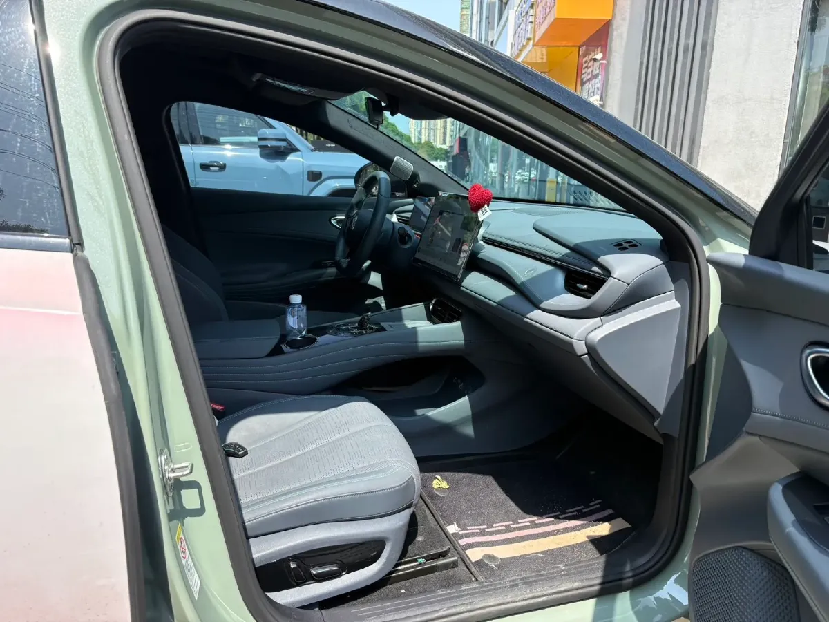 2025 BYD Seal06GT BEV 59.52KWH,autocango,china used car exporter,china ev exporter,chinese used car exporter,chinese used ev exporter