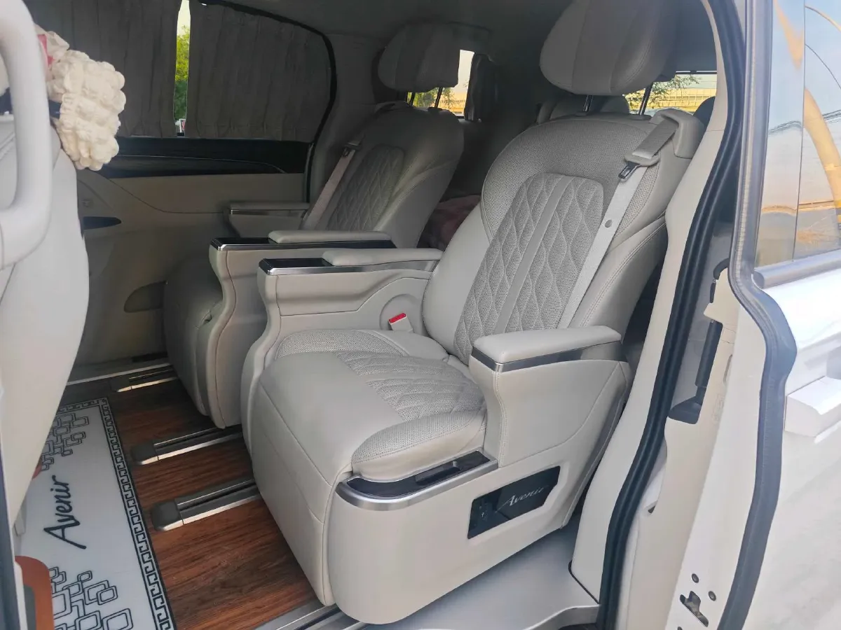 2020 Buick GL8 2.0T 237HP L4 9AT,autocango,china used car exporter,china ev exporter,chinese used car exporter,chinese used ev exporter