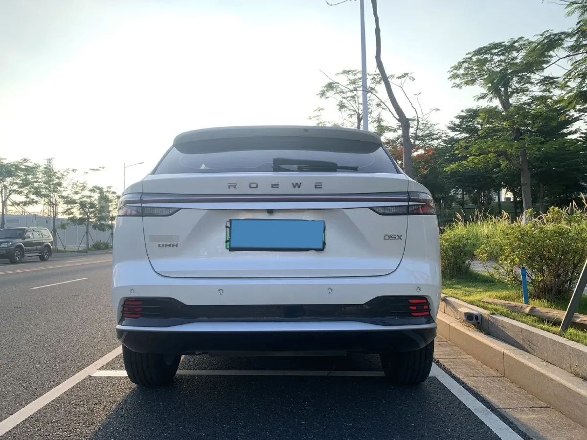 2024 Roewe D5X DMH 1.5T 150HP L4 2DHT PHEV 21.4KWH,autocango,china used car exporter,china ev exporter,chinese used car exporter,chinese used ev exporter