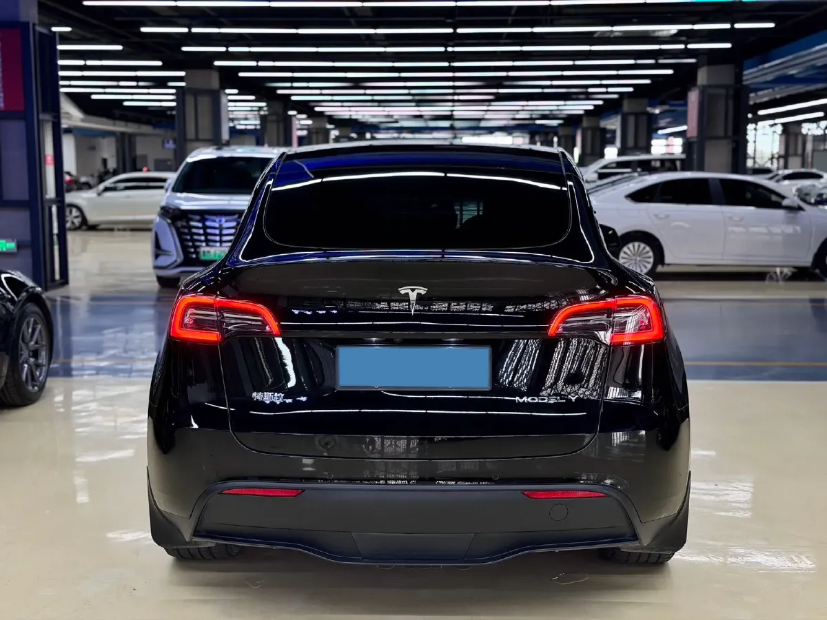 2022 Tesla Model Y BEV 60KWH,autocango,china used car exporter,china ev exporter,chinese used car exporter,chinese used ev exporter