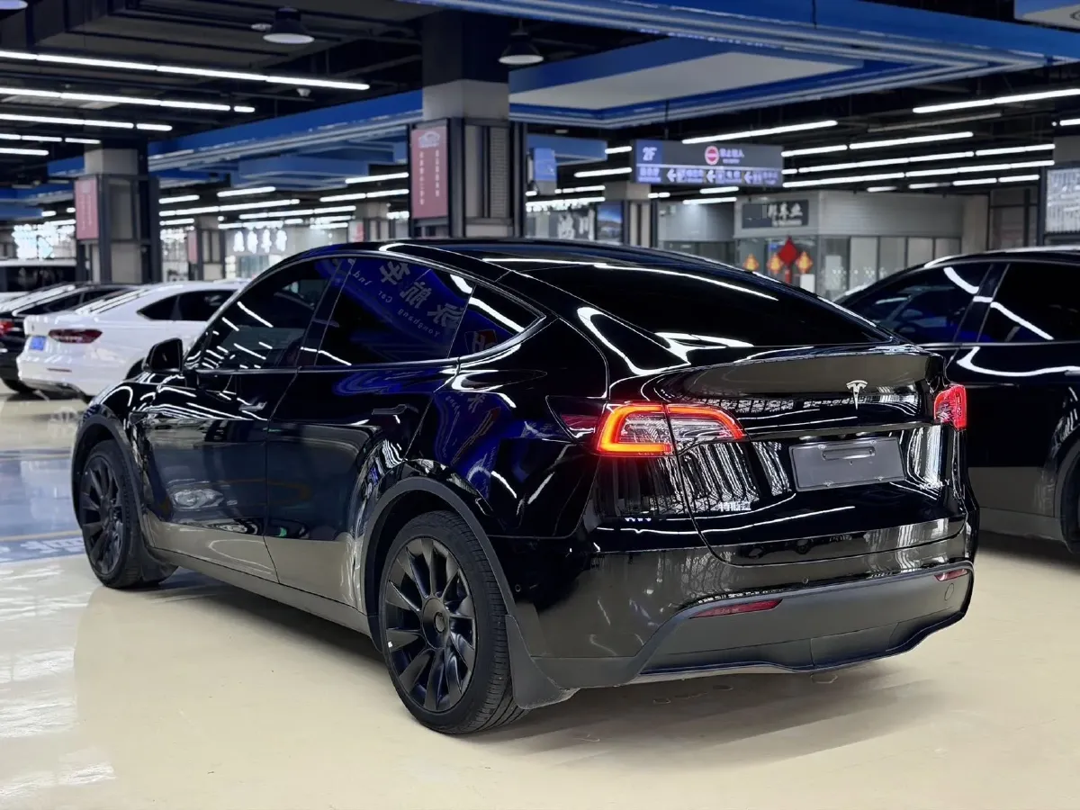 2022 Tesla Model Y BEV 60KWH,autocango,china used car exporter,china ev exporter,chinese used car exporter,chinese used ev exporter