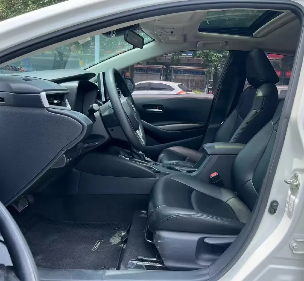 2019 Toyota Corolla 1.2T 116HP L4 CVT,autocango,china used car exporter,china ev exporter,chinese used car exporter,chinese used ev exporter