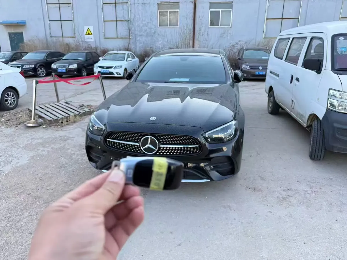 2022 Mercedes-Benz E Class 2.0T 211HP L4 9AT PHEV 25.4KWH,autocango,china used car exporter,china ev exporter,chinese used car exporter,chinese used ev exporter