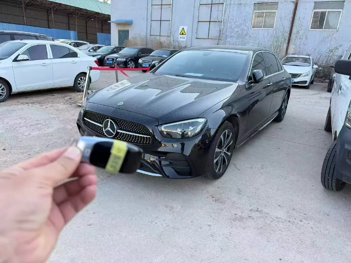 2022 Mercedes-Benz E Class 2.0T 211HP L4 9AT PHEV 25.4KWH,autocango,china used car exporter,china ev exporter,chinese used car exporter,chinese used ev exporter