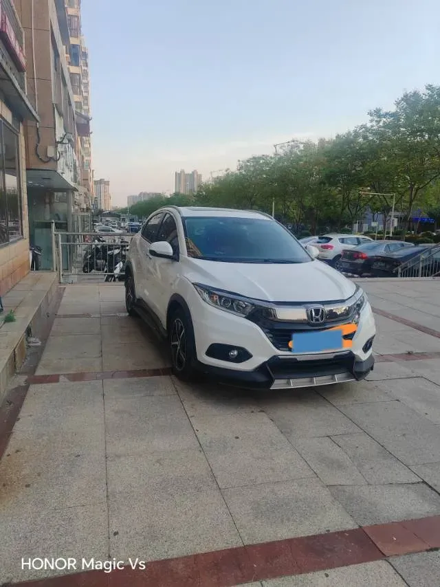 2022 Honda Vezel 1.5L 131HP L4 CVT,autocango,china used car exporter,china ev exporter,chinese used car exporter,chinese used ev exporter